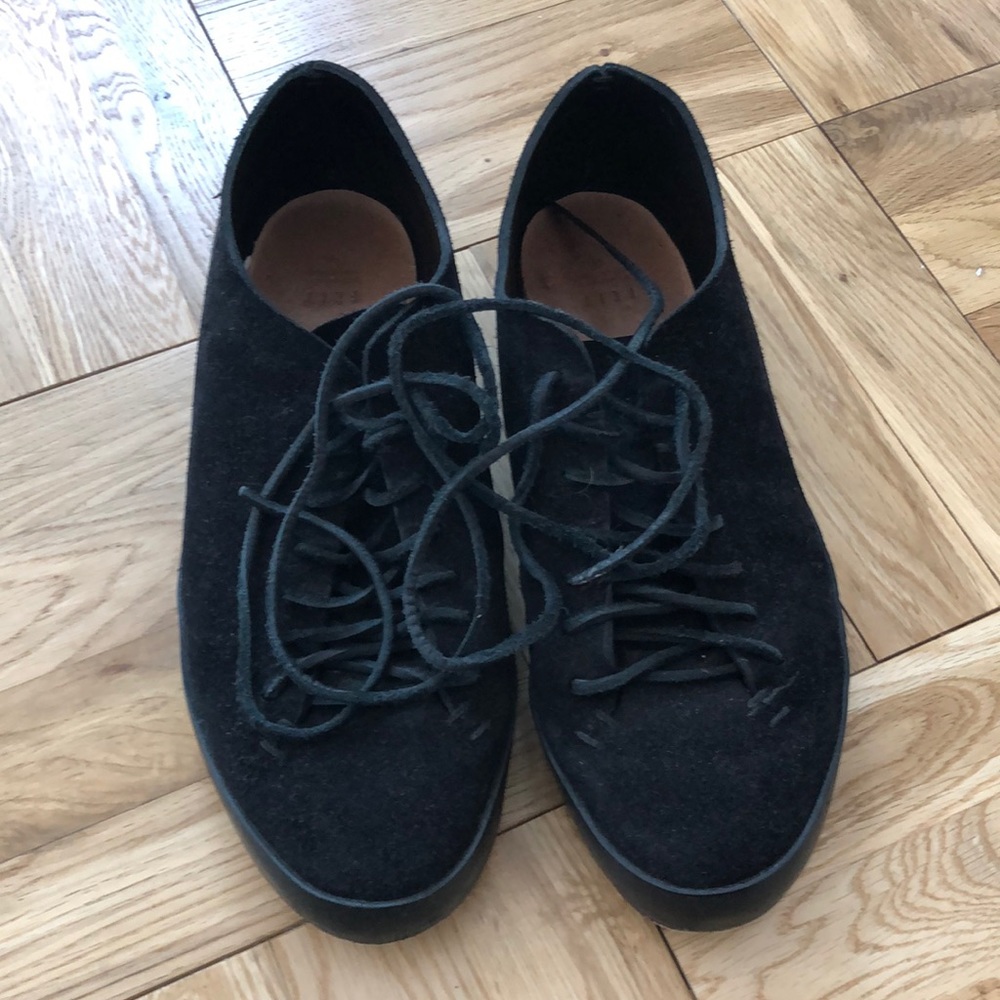 FEIT black suede shoes US 10